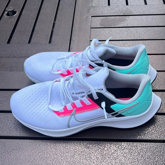 Nike Other - Nike Air Zoom Pegasus 38 South Beach